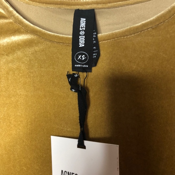 Agnes & Dora Velvet 3/4 sleeve swing tunic in gold - Picture 8 of 8